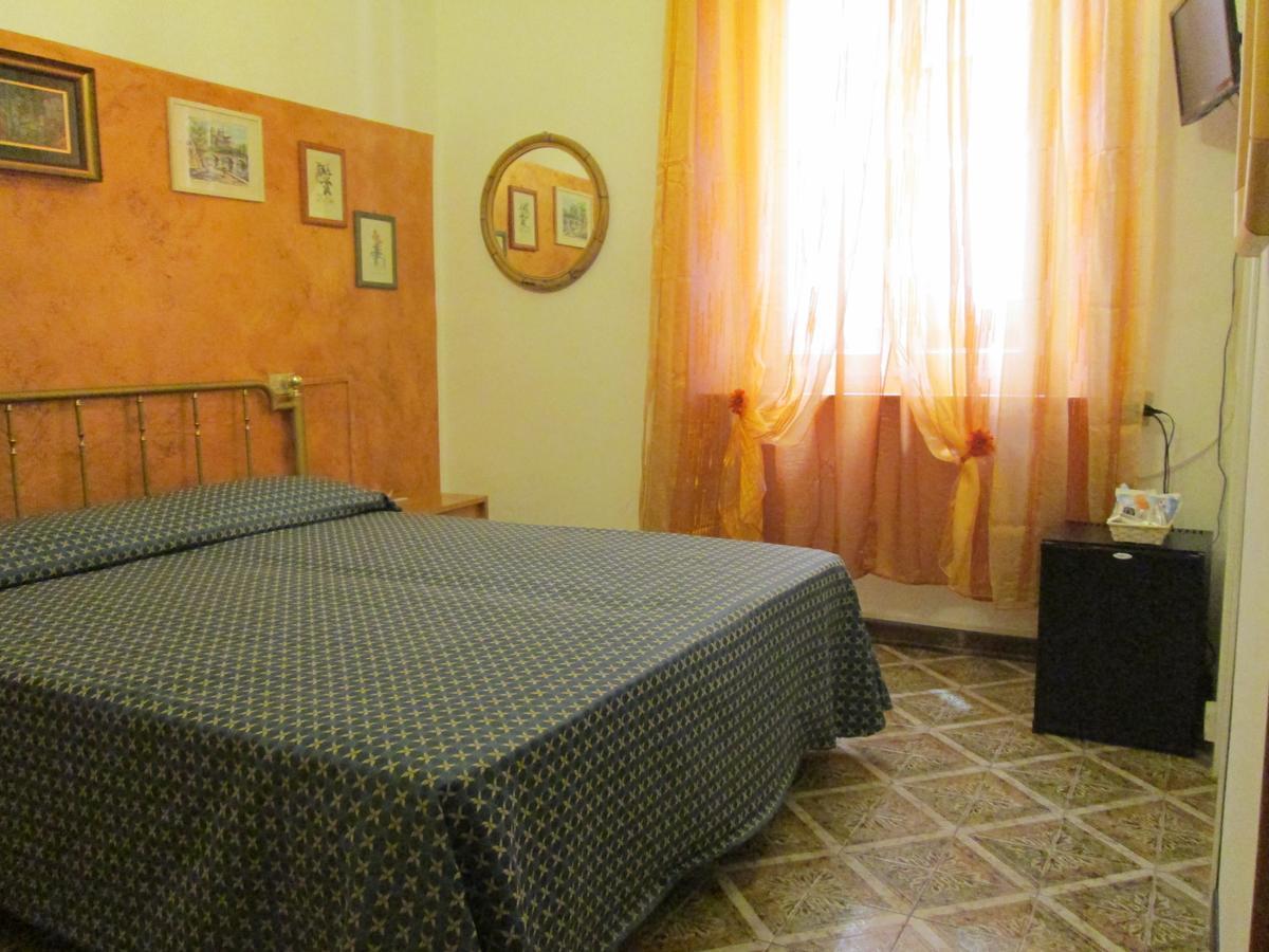 B&B Regina Margherita Piombino Bilik gambar