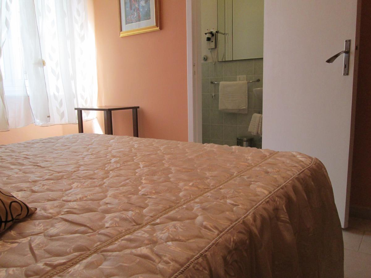 B&B Regina Margherita Piombino Bilik gambar